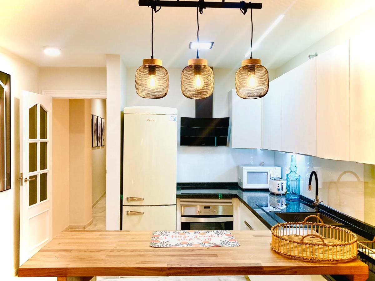 Lovely Home Con Patio Granada Bagian luar foto