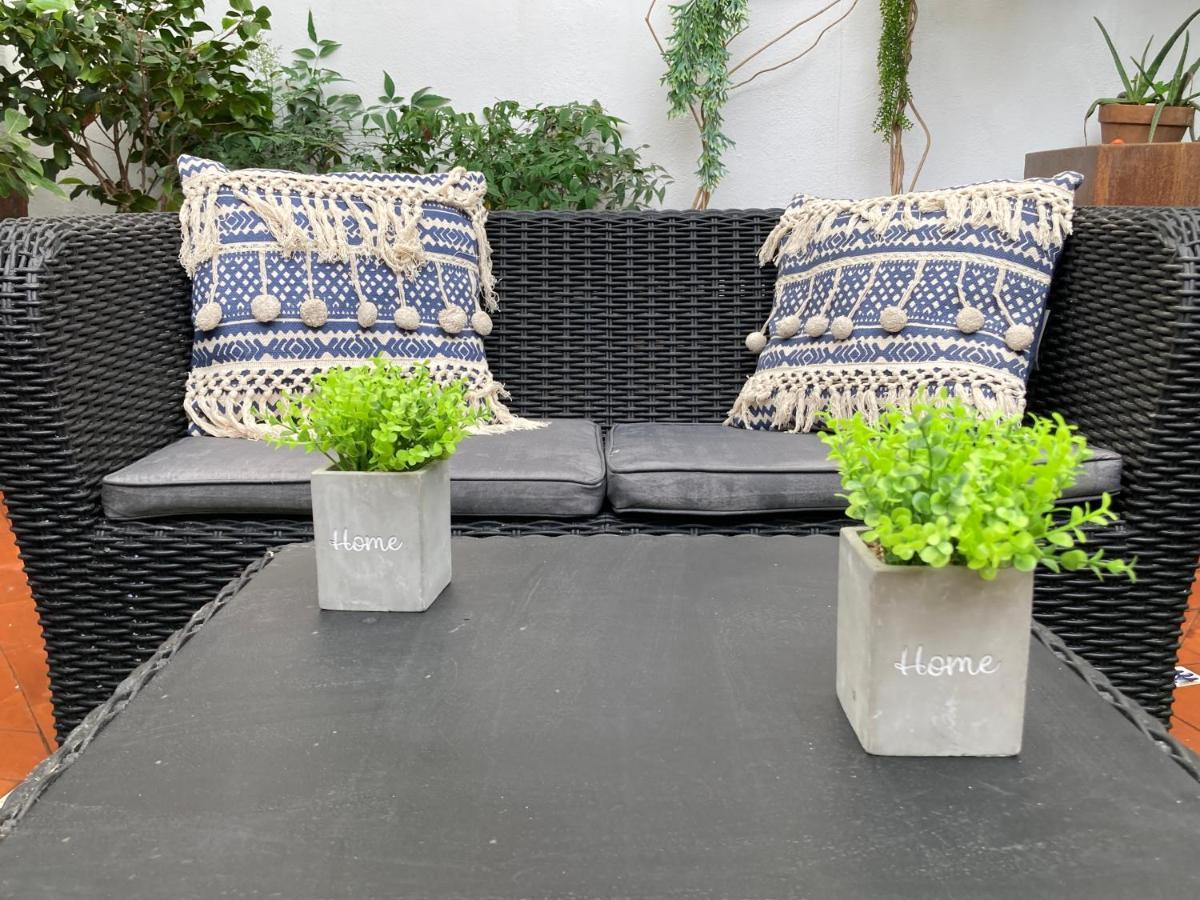 Lovely Home Con Patio Granada Bagian luar foto